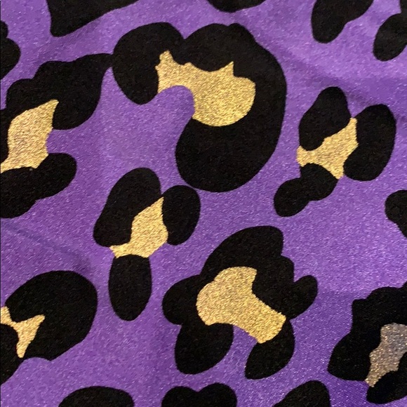 Cheetah dance shorts - Picture 2 of 2